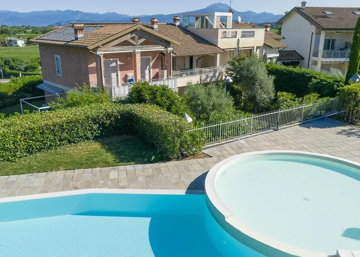 Lorry Living Marula Cavalcaselle