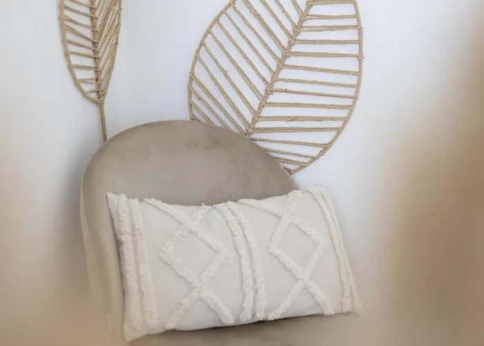 Lorry Living Marula Cavalcaselle