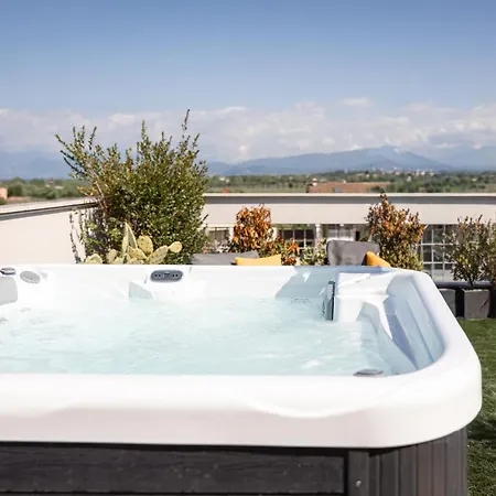 Lorry Living Marula - Sauna Whirlpool & Rooftop * Cavalcaselle