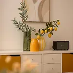 Apartment Lorry Living Marula - Sauna Whirlpool & Rooftop Cavalcaselle